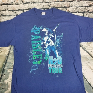 Brad Paisley H20 Frozen Over 2-Sided Cities tour B‎